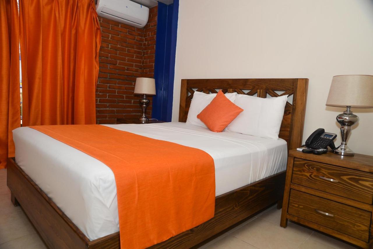Hotel Jaraba Jarabacoa Buitenkant foto