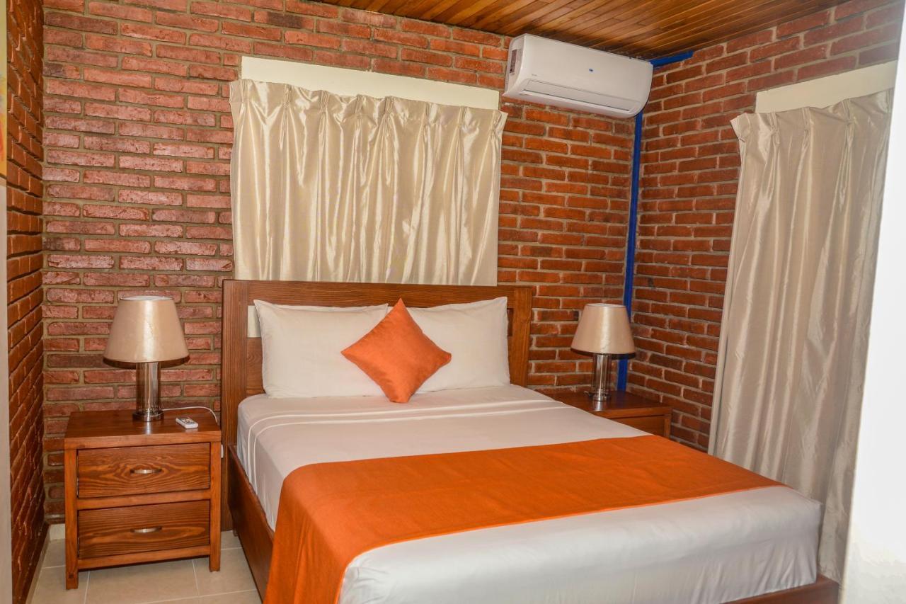 Hotel Jaraba Jarabacoa Buitenkant foto