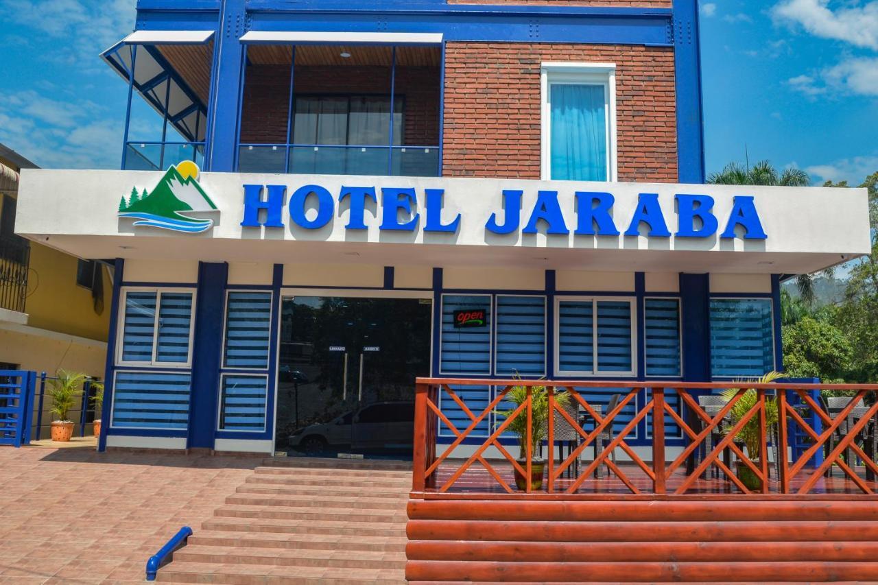 Hotel Jaraba Jarabacoa Buitenkant foto
